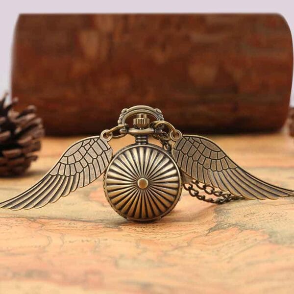 Collar Reloj Snitch De La Saga Harry Potter Dorado - Image 2