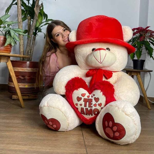 Peluche De Pava Con Corazón 1,40 M | Lanshoppe